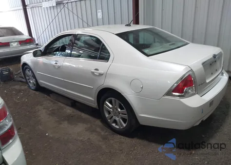 2008 Ford Focus Se из США, поврежденный, VIN 1FAHP33N18W158532